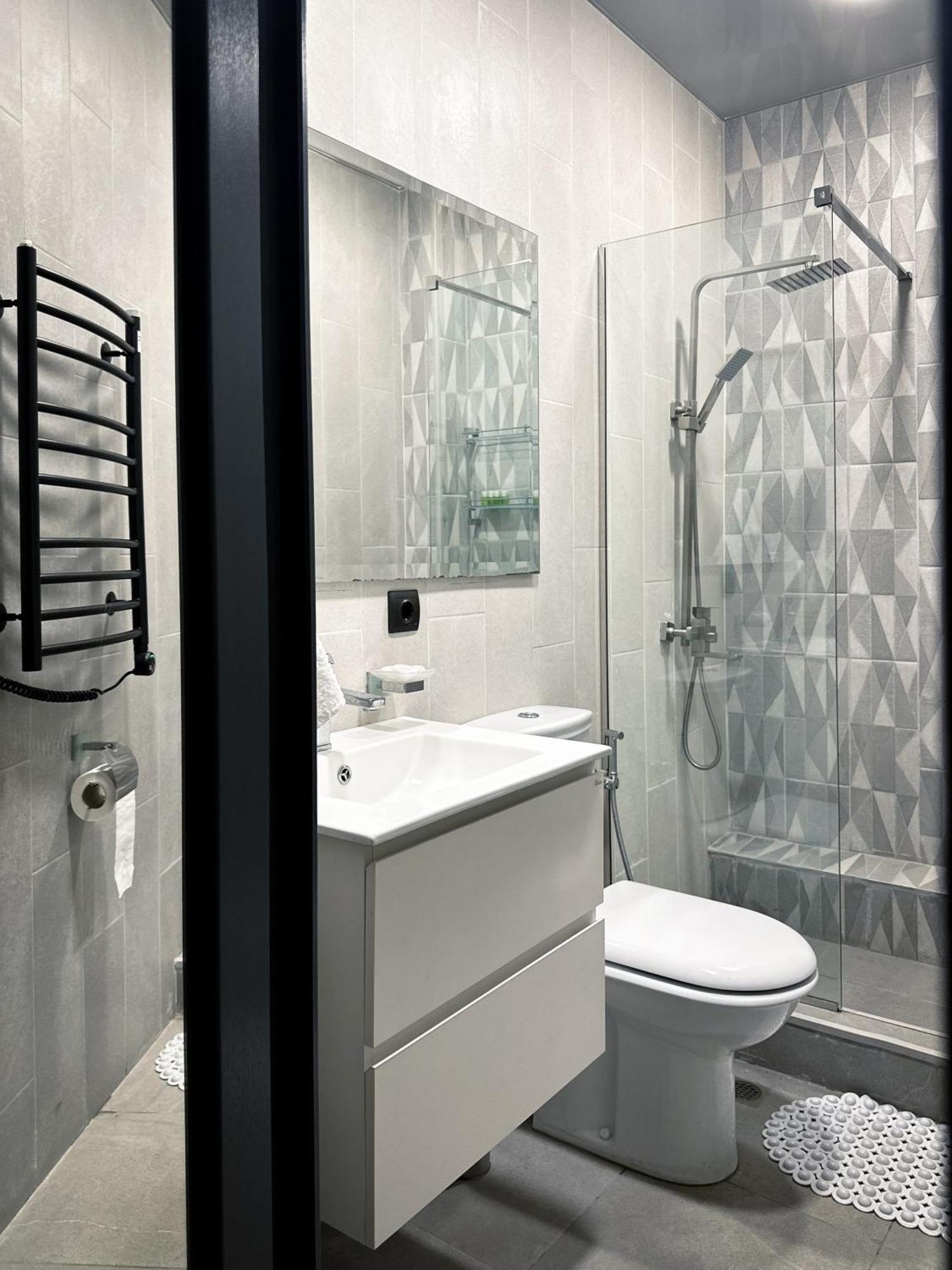 Tiroents Hotel Gyumri ภายนอก รูปภาพ